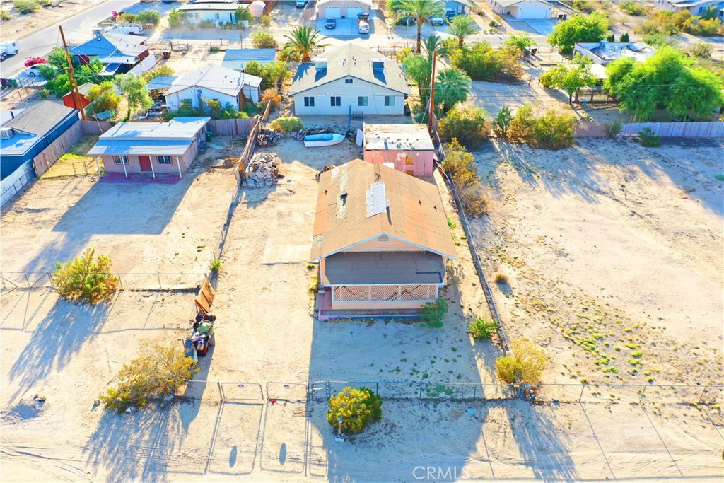 Photo 23 of 25 of 6678 S Desert Queen Avenue house