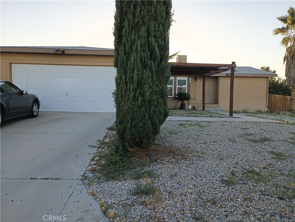 Photo 1 of 28 of 18870 Dogwood Court mobile home