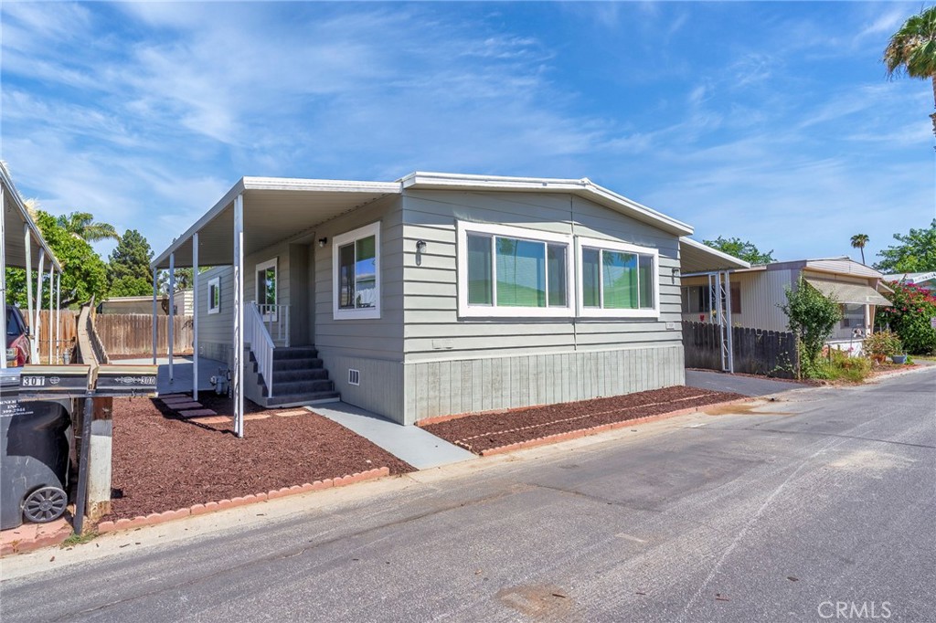 Photo 19 of 28 of 300 Florence Lane mobile home