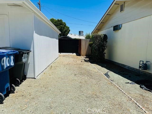 Photo 11 of 12 of 908 La Puente Drive house