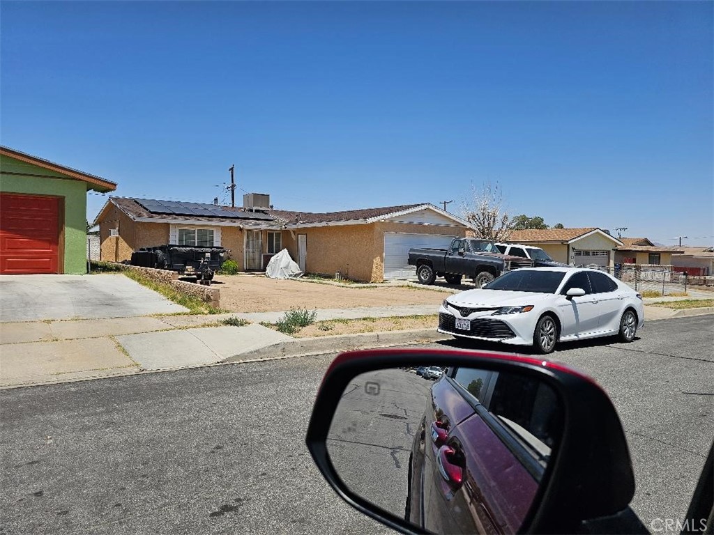 Photo 2 of 5 of 1629 De Anza Street house