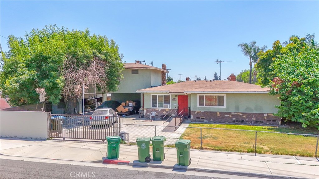 Photo 1 of 5 of 6204 Casitas Avenue house