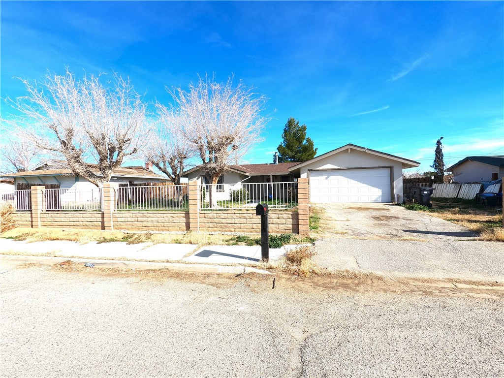 Photo 1 of 21 of 21032 79th Street house