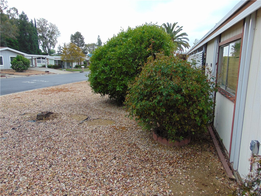 Photo 31 of 37 of 9422 Corbie Court mobile home