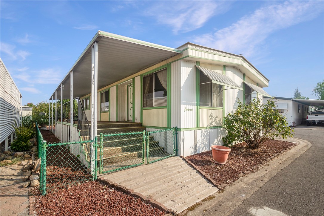 Photo 2 of 43 of 701 E Lassen Avenue 29 mobile home