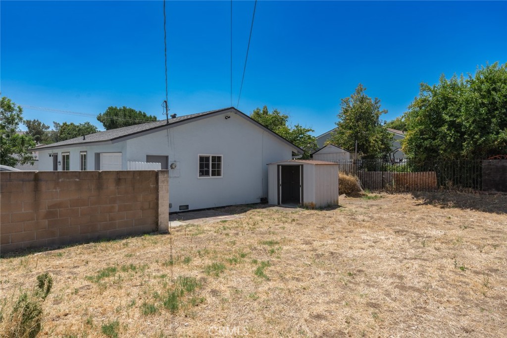 Photo 5 of 21 of 4186 Val Verde Avenue house