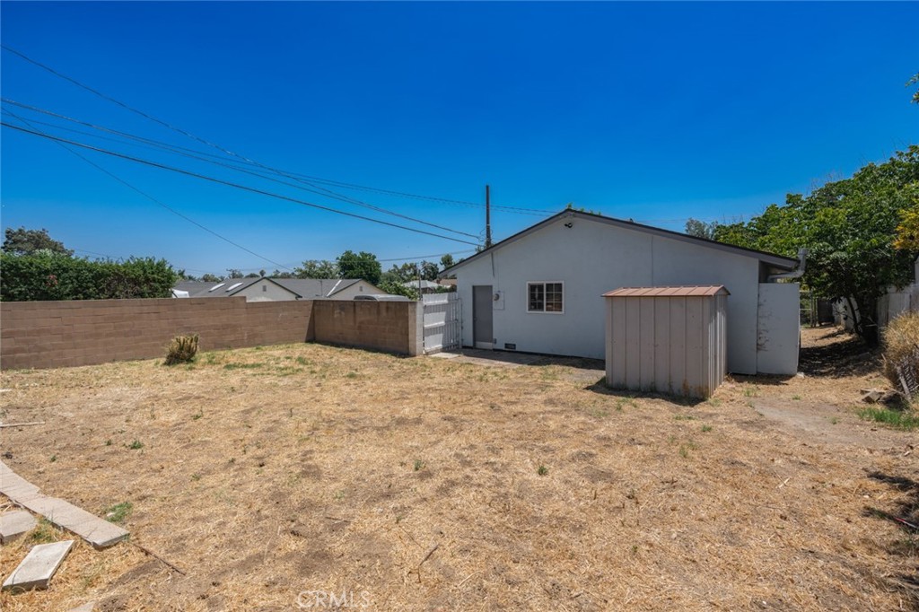 Photo 6 of 21 of 4186 Val Verde Avenue house