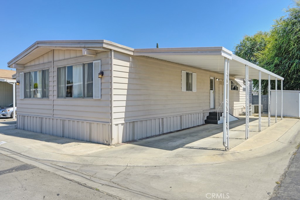 Photo 1 of 33 of 12400 Cypress Ave. 161 mobile home