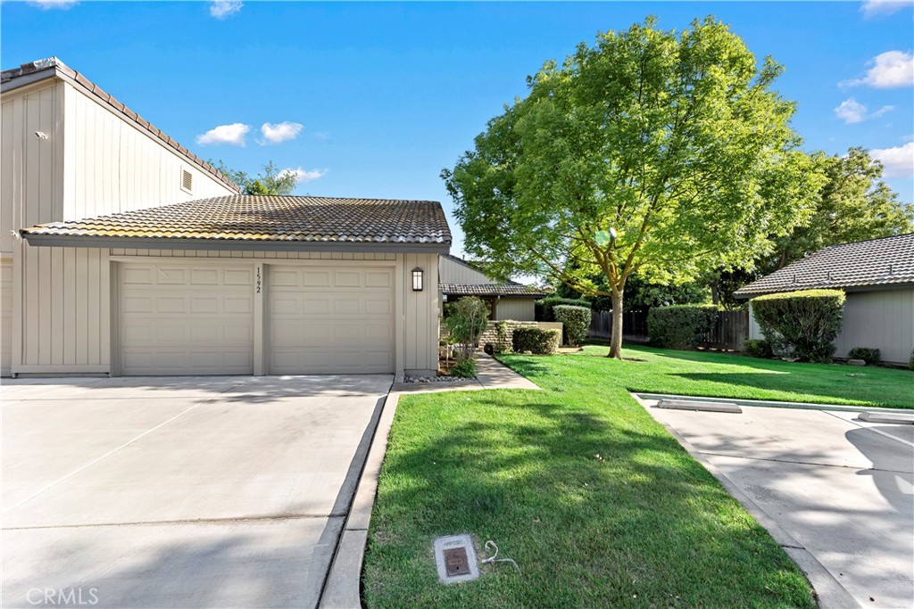 Photo 1 of 18 of 1592 Tollhouse Lane condo