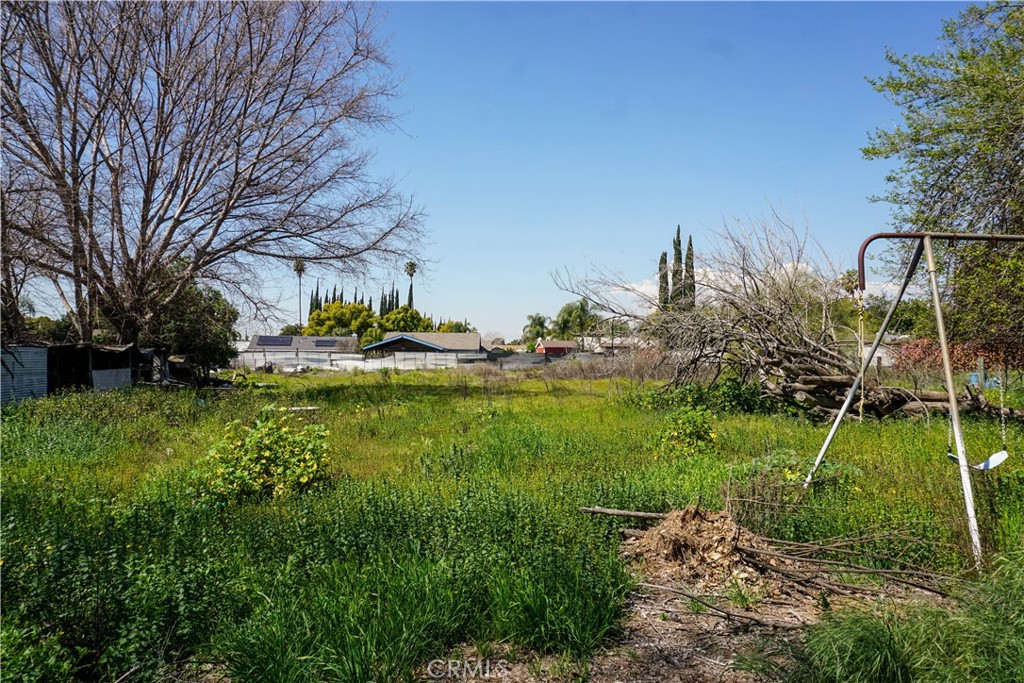 Photo 10 of 21 of 1147 N Rancho Avenue land