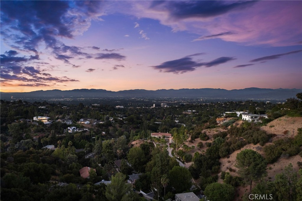 Photo 7 of 51 of 16995 Escalon Drive house