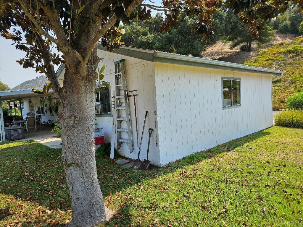 Photo 6 of 21 of 8975 Lawrence Welk Drive 100 mobile home