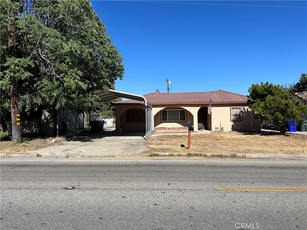 Photo 1 of 2 of 8633 Locust Avenue house