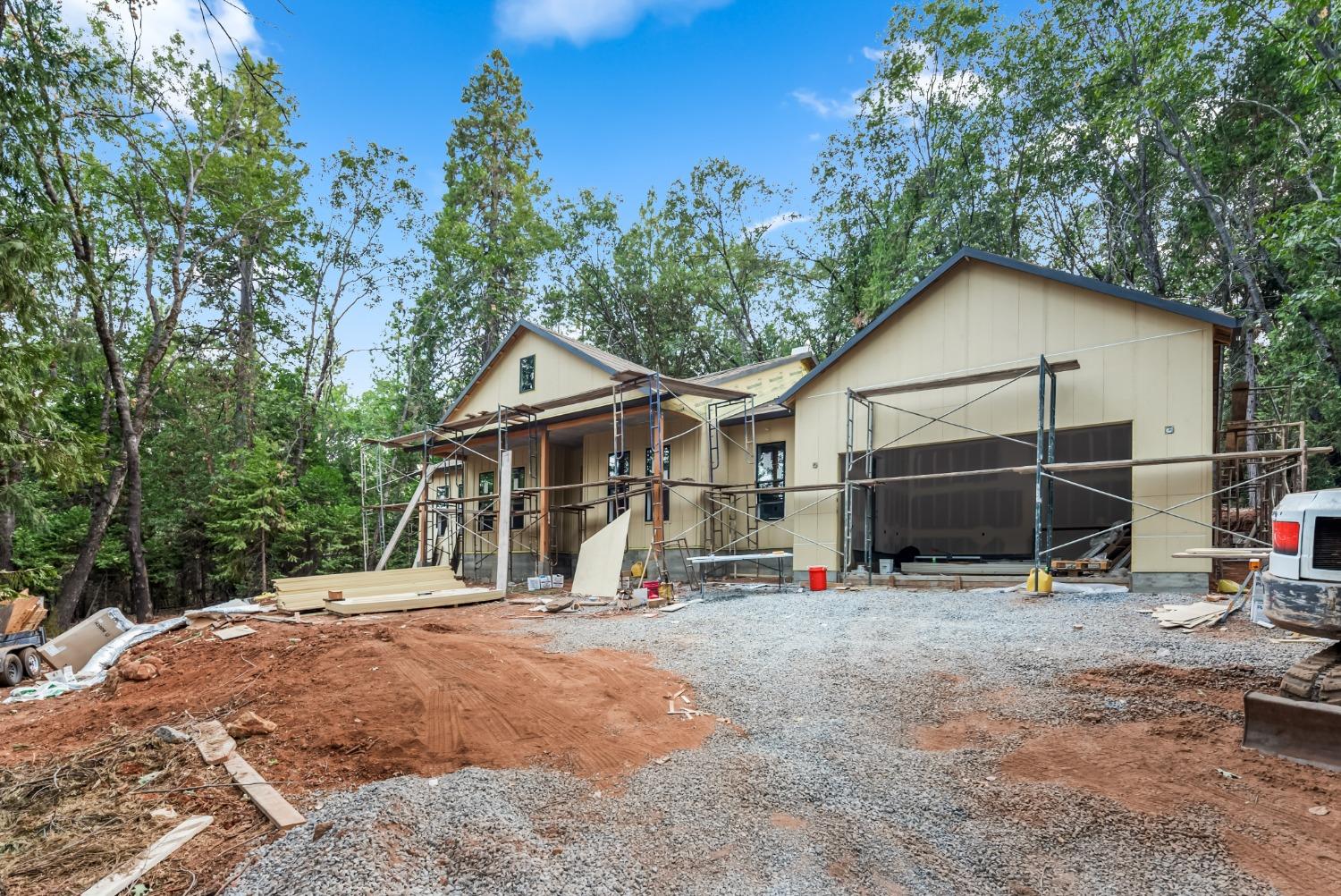 Photo 18 of 18 of 5504 Crestline Drive house