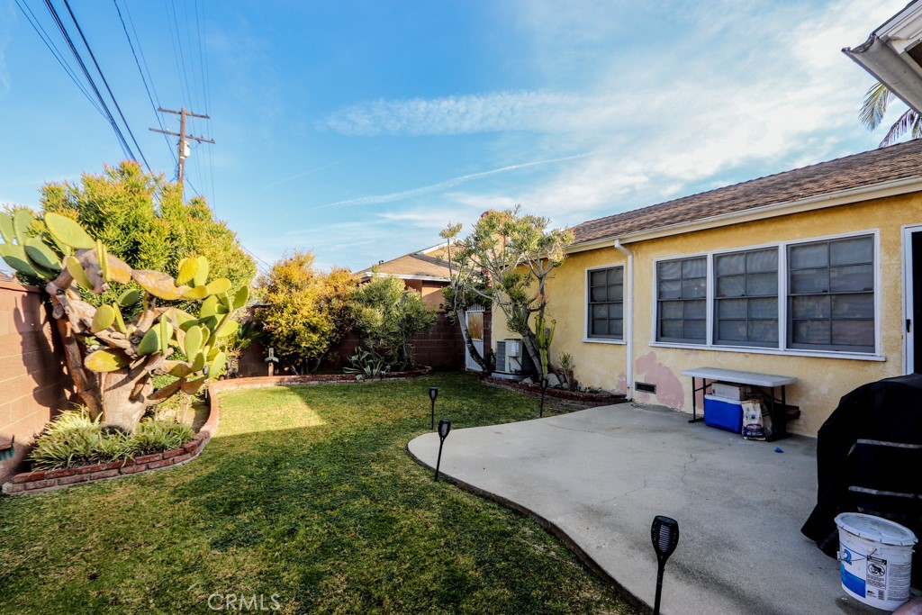 Photo 19 of 19 of 13007 Haas Avenue house