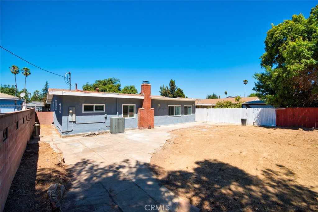 Photo 26 of 26 of 1708 Barford Avenue house