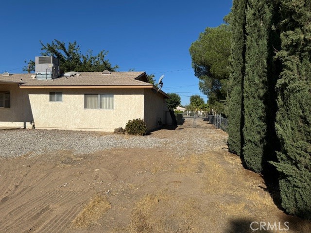 Photo 8 of 28 of 10403 Cottonwood Avenue house