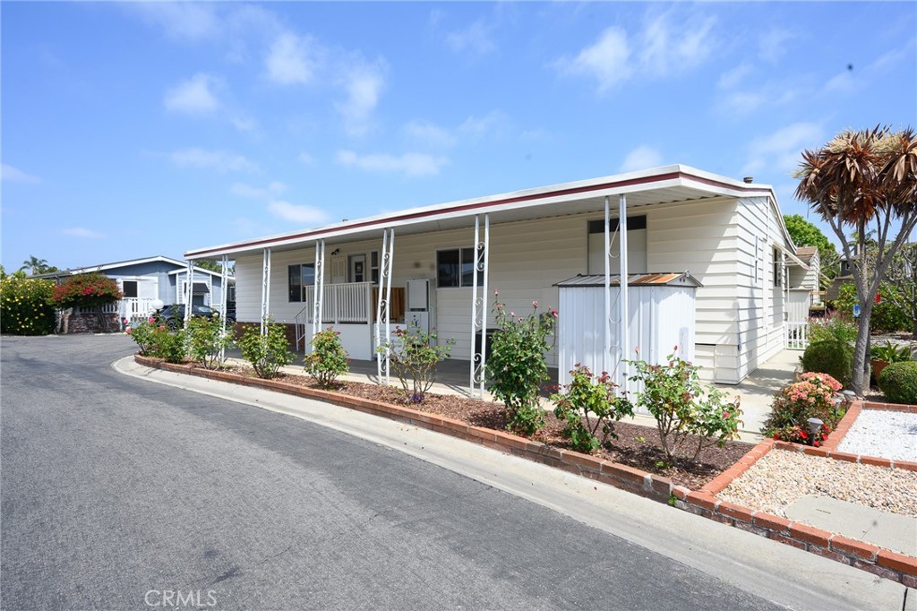 Photo 18 of 22 of 18601 Newland Street 130 mobile home