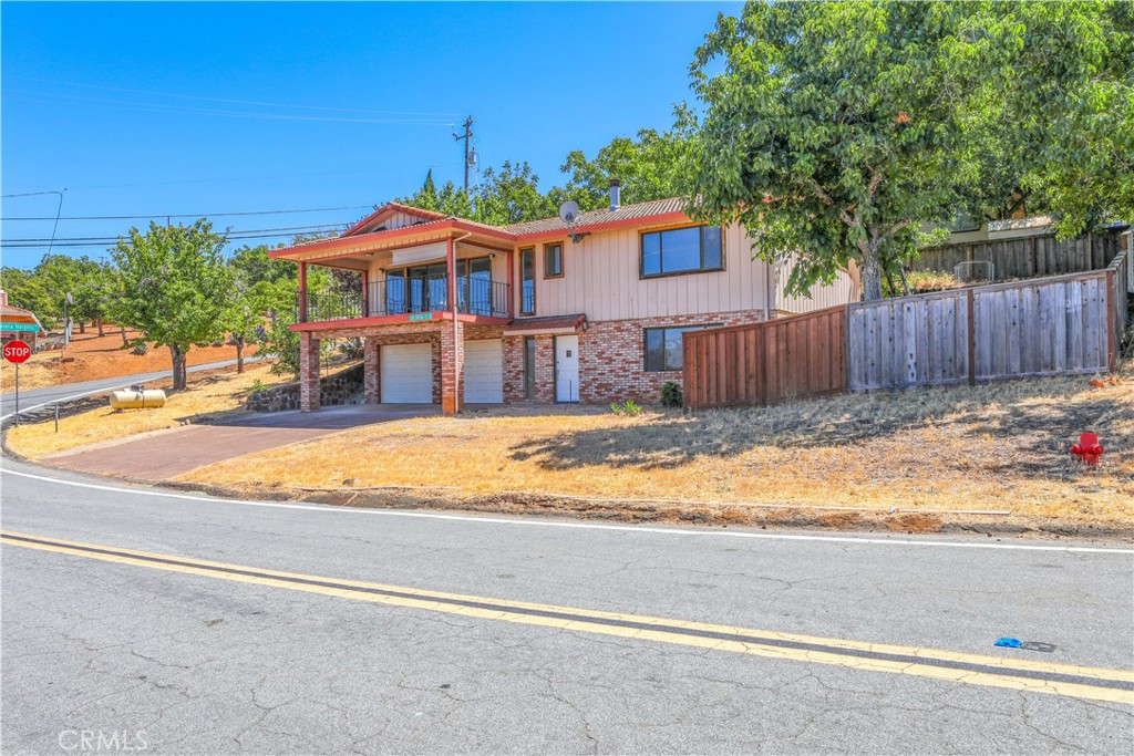 Photo 4 of 56 of 3001 Riviera Heights Drive house