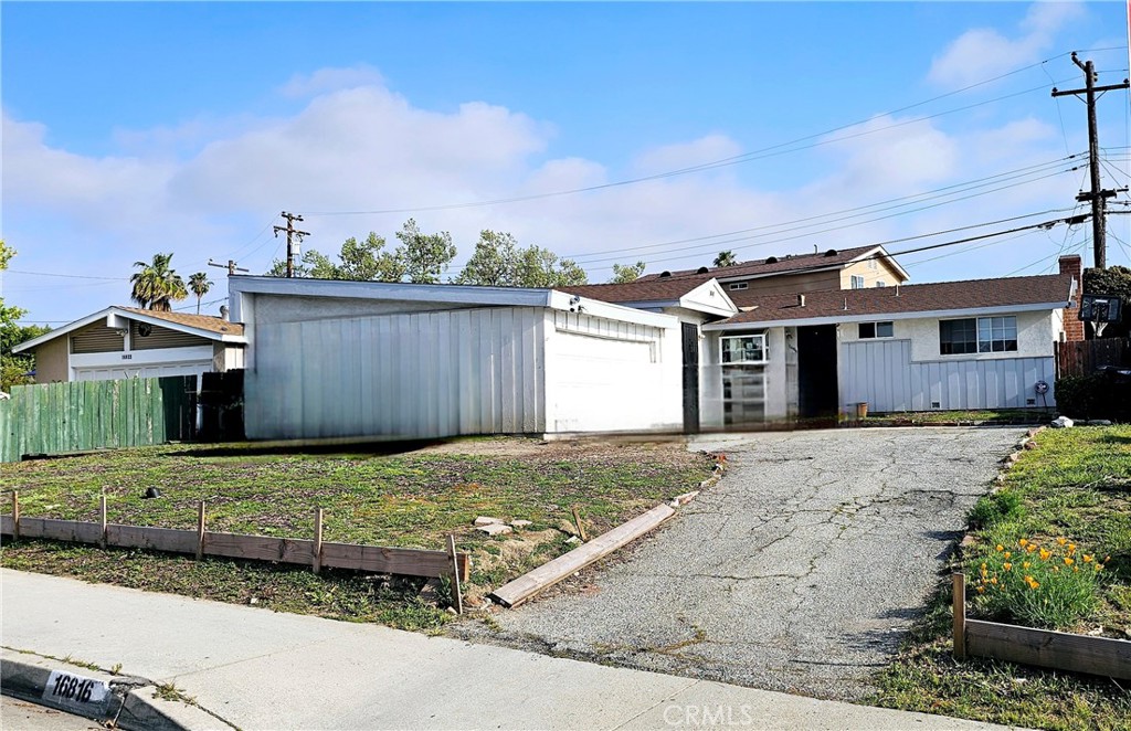 Photo 1 of 8 of 16816 Lawnwood Street house