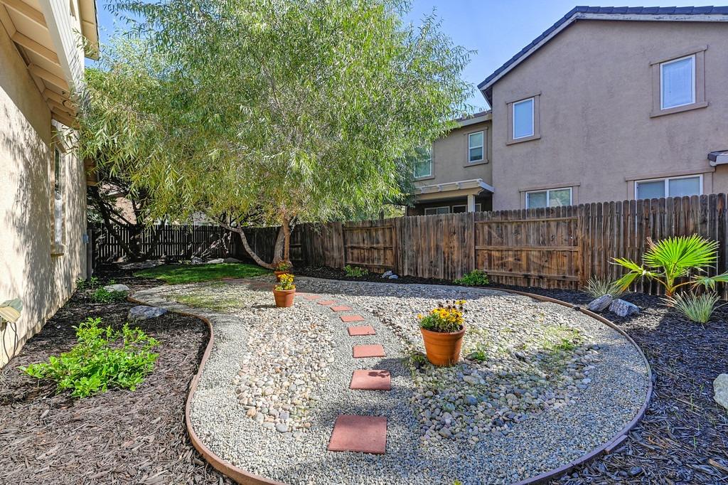 Photo 41 of 45 of 925 Courtyards Loop house