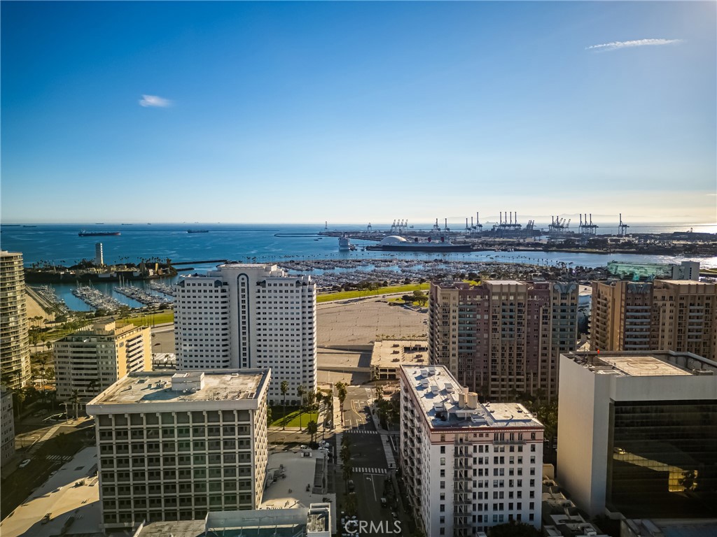 Photo 41 of 58 of 455 E Ocean Boulevard 202 condo