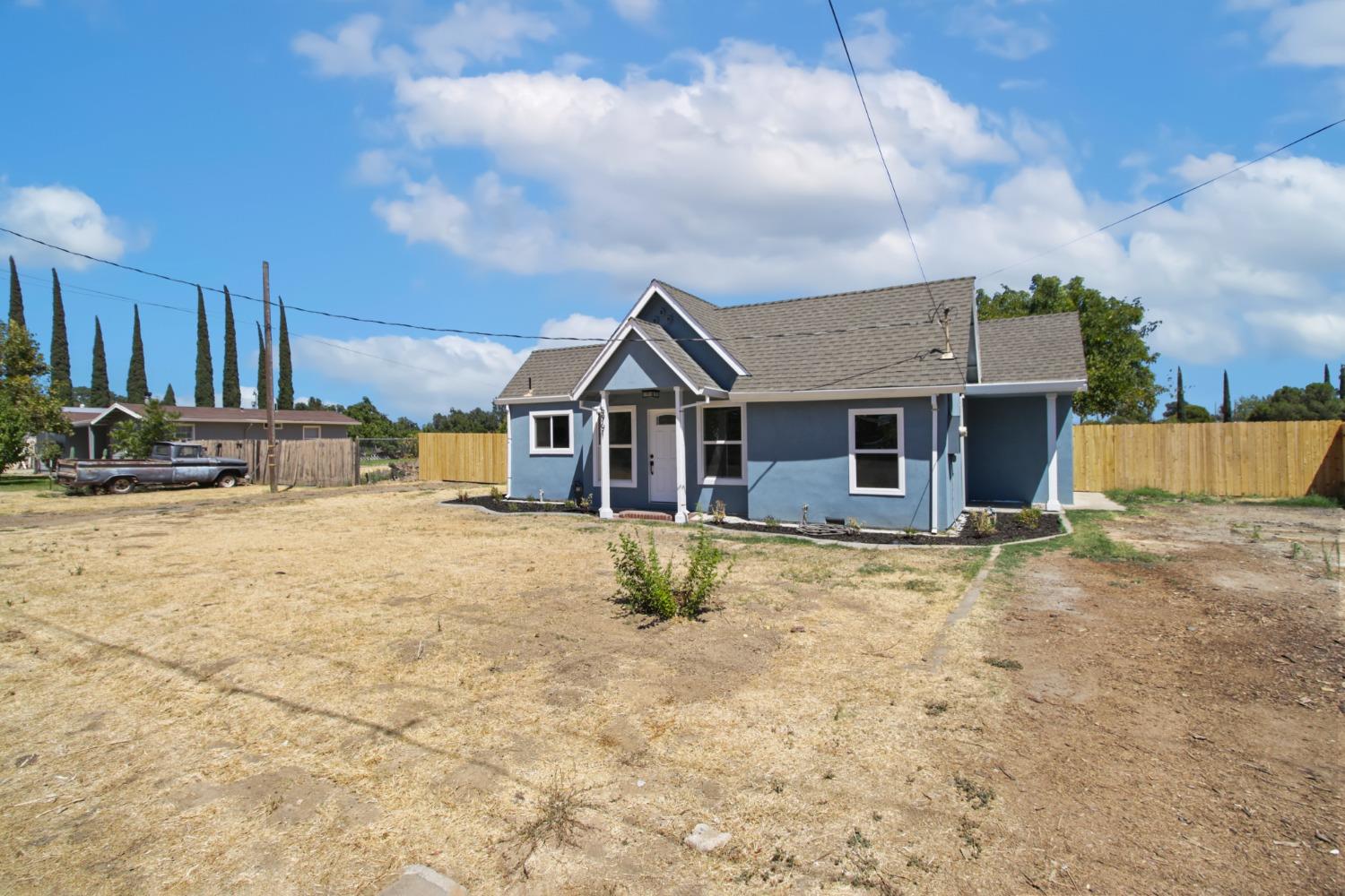 Photo 40 of 41 of 5961 Redburn Avenue house