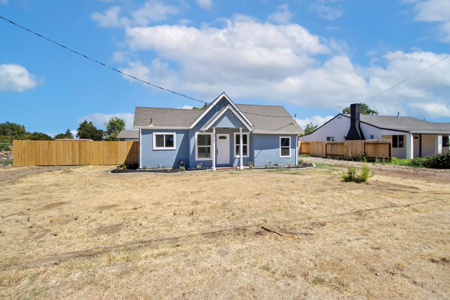 Photo 41 of 41 of 5961 Redburn Avenue house