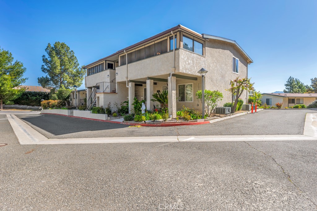 Photo 1 of 26 of 19736 Spanish Oak Drive condo