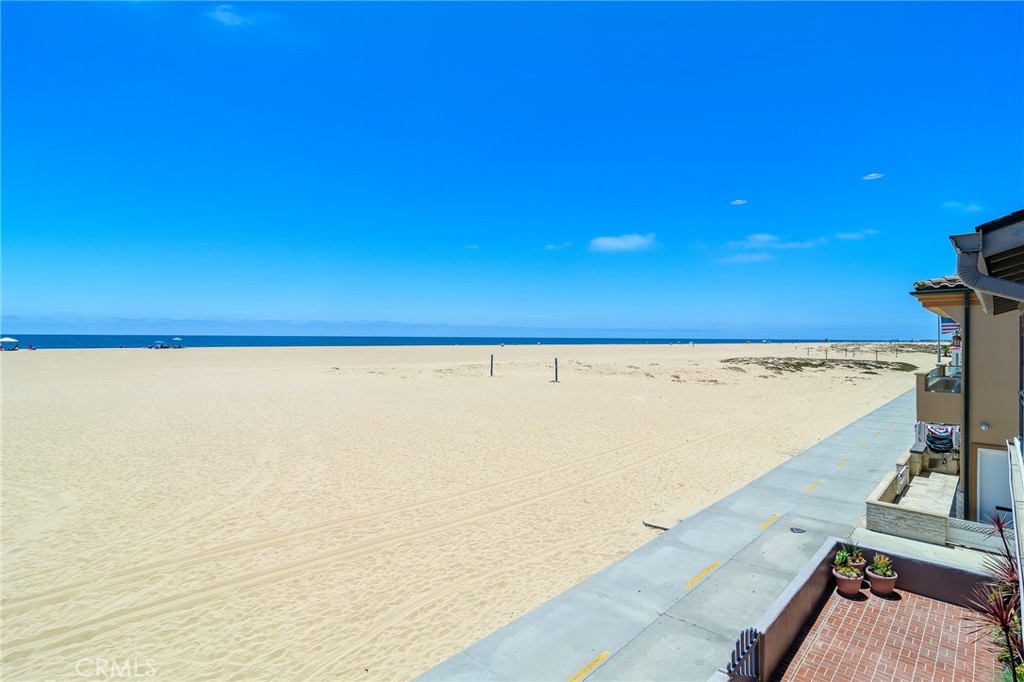 Photo 40 of 56 of 600 W Oceanfront house