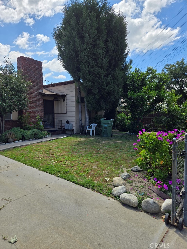 Photo 1 of 20 of 6150 Cleon Avenue house