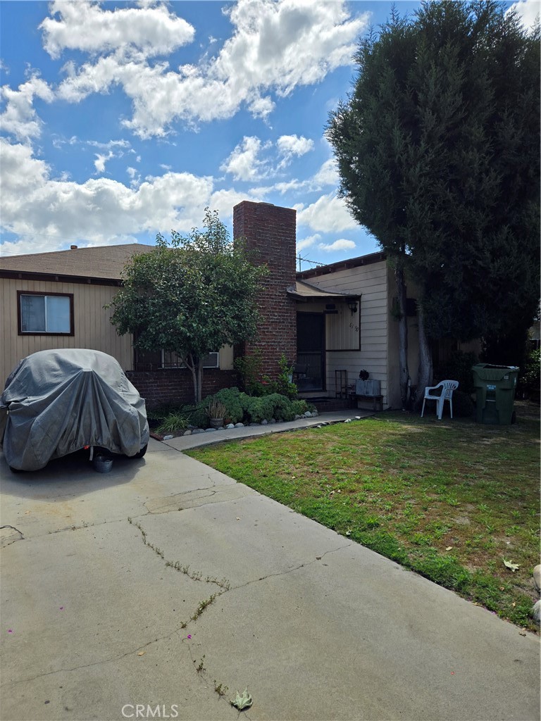 Photo 2 of 20 of 6150 Cleon Avenue house