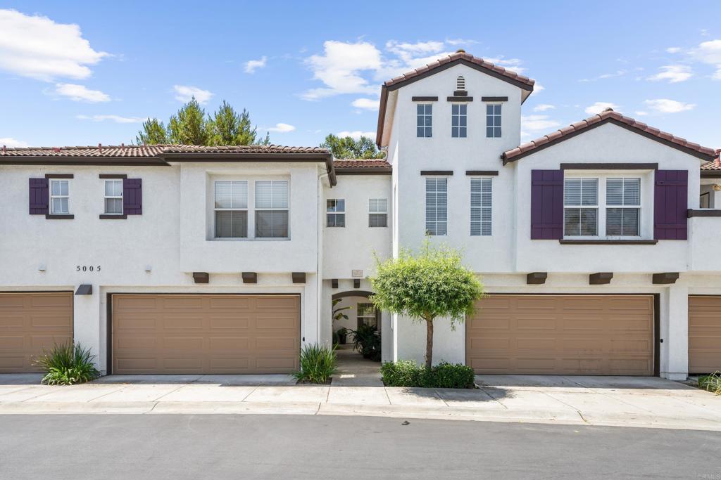 Photo 1 of 30 of 5005 Codorniz Way 6 townhome