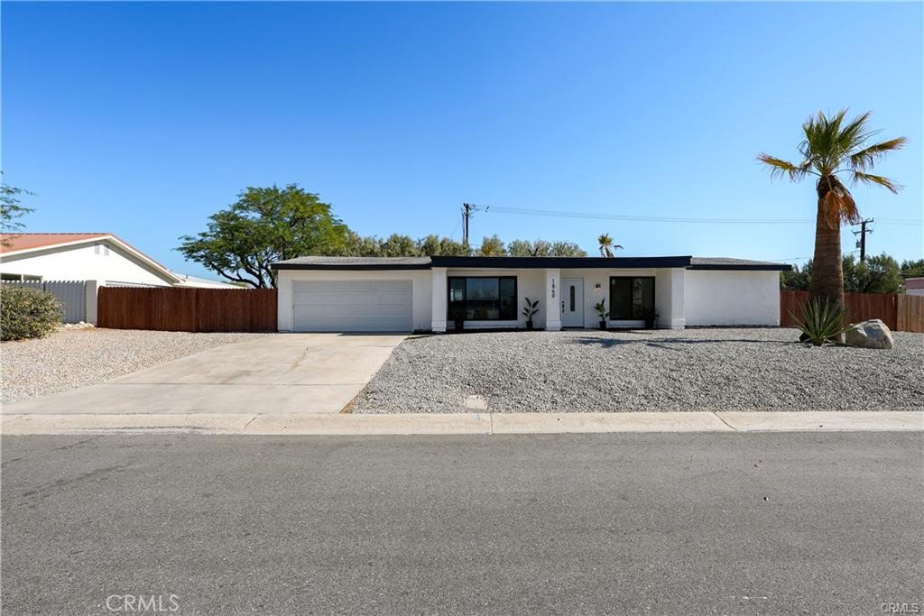 Photo 5 of 16 of 1840 E JOYCE Drive house