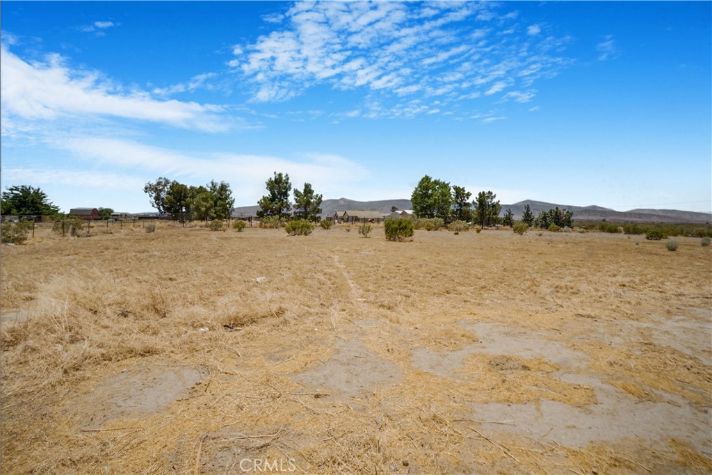 Photo 20 of 64 of 14245 Mescalero Road house