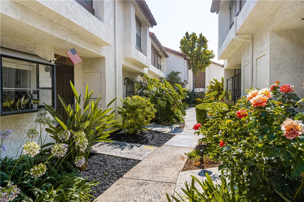 Photo 3 of 47 of 356 Molokai Drive townhome