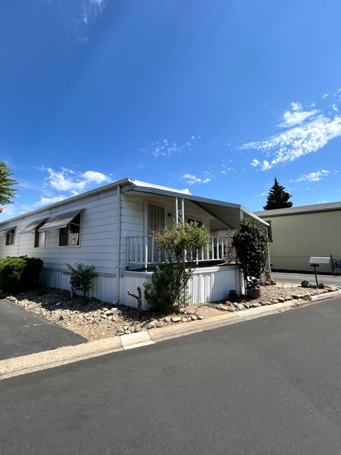 Photo 1 of 22 of 7 Nobel Crest Lane mobile home