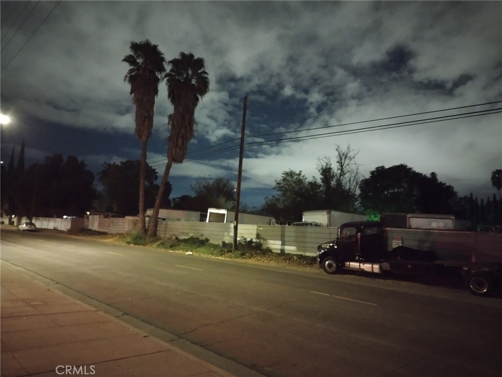 Photo 1 of 2 of 19106 Cantara Street house