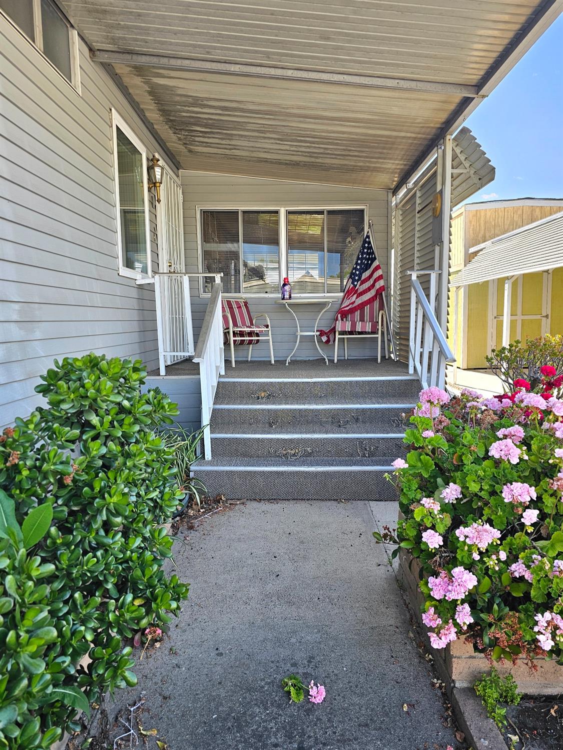 Photo 6 of 54 of 8665 Florin Road 181 mobile home