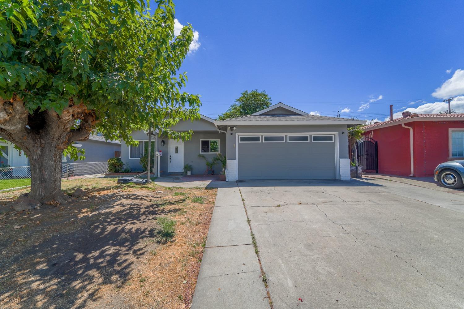 Photo 1 of 36 of 186 Santa Rosa Drive house