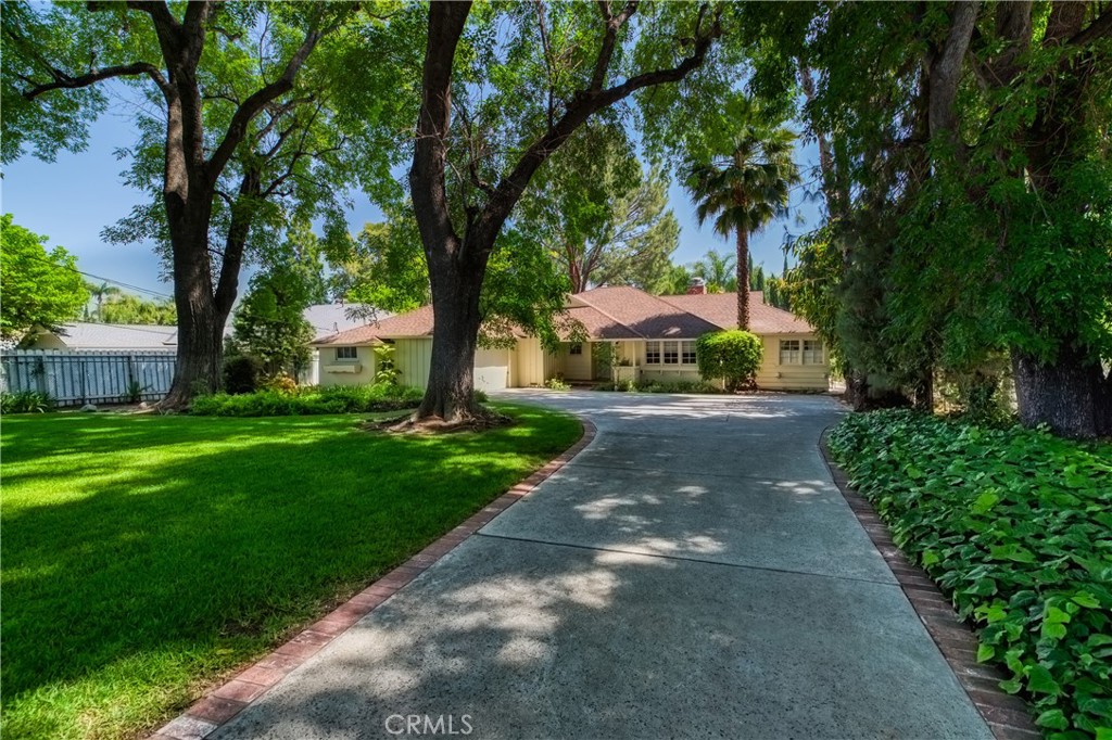 Photo 1 of 30 of 17560 Parthenia Street house