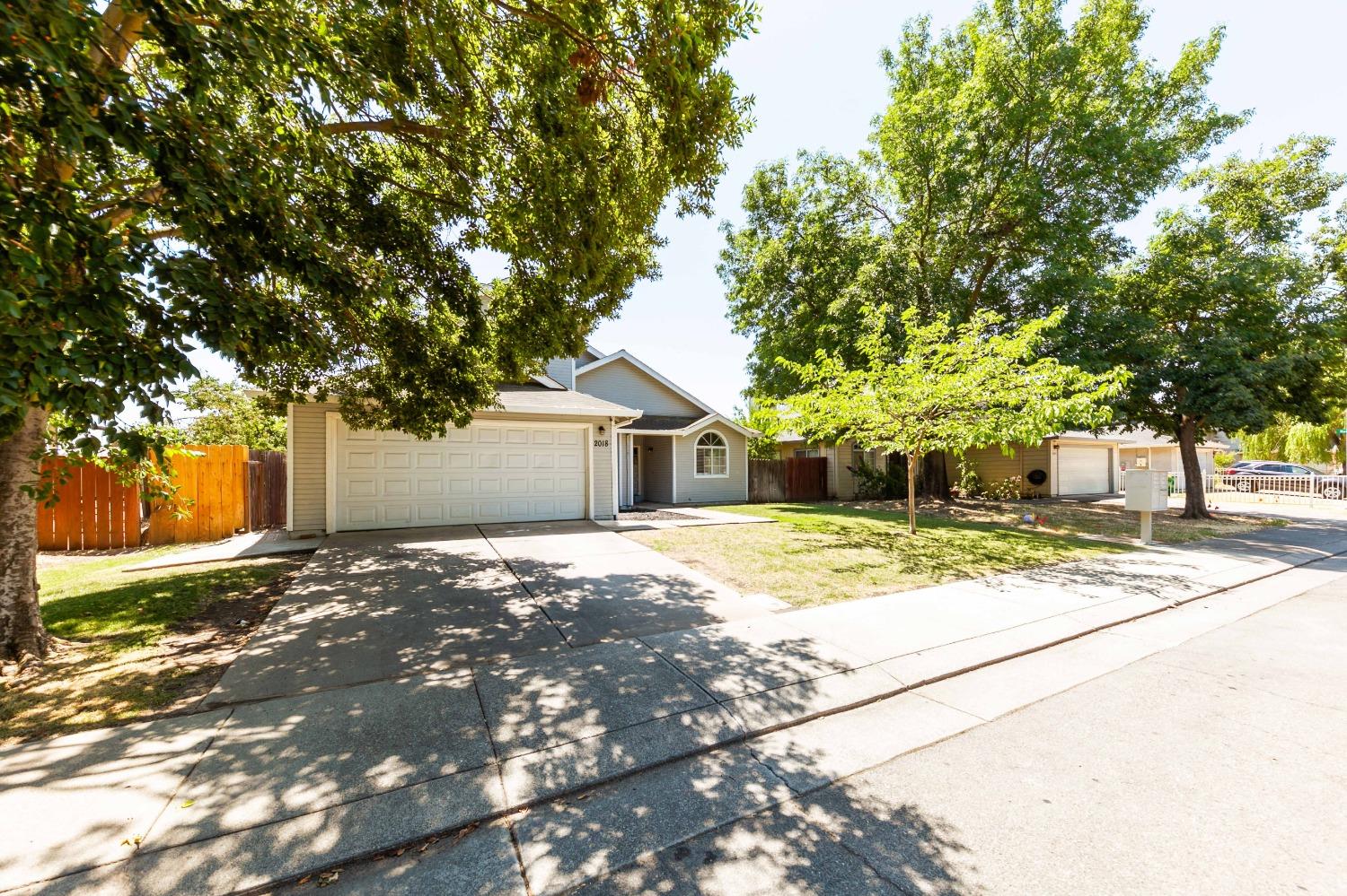 Photo 2 of 23 of 2018 Farley Drive house