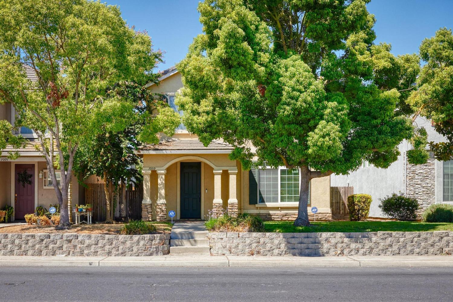 Photo 1 of 36 of 7009 Montauban Avenue house