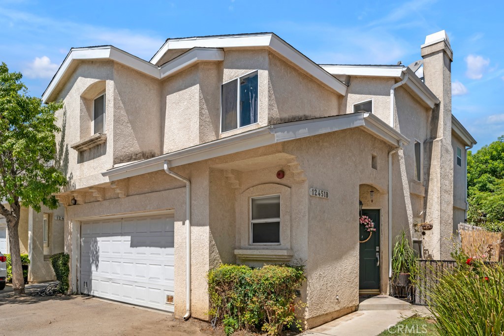 Photo 1 of 37 of 12451 Ralston Avenue B townhome