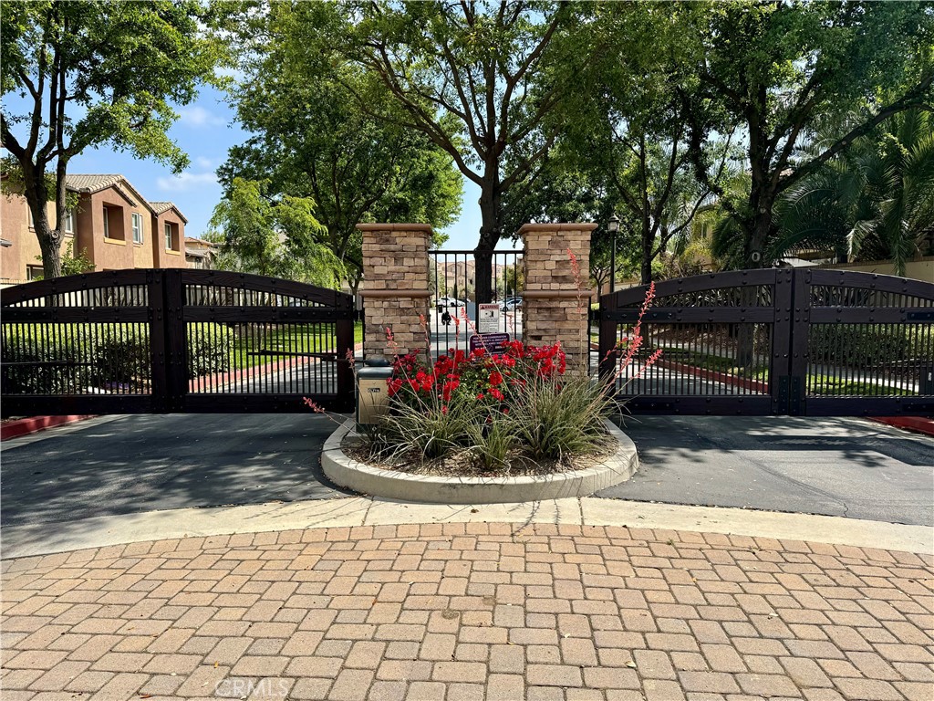 Photo 8 of 12 of 31189 Black Maple Drive townhome