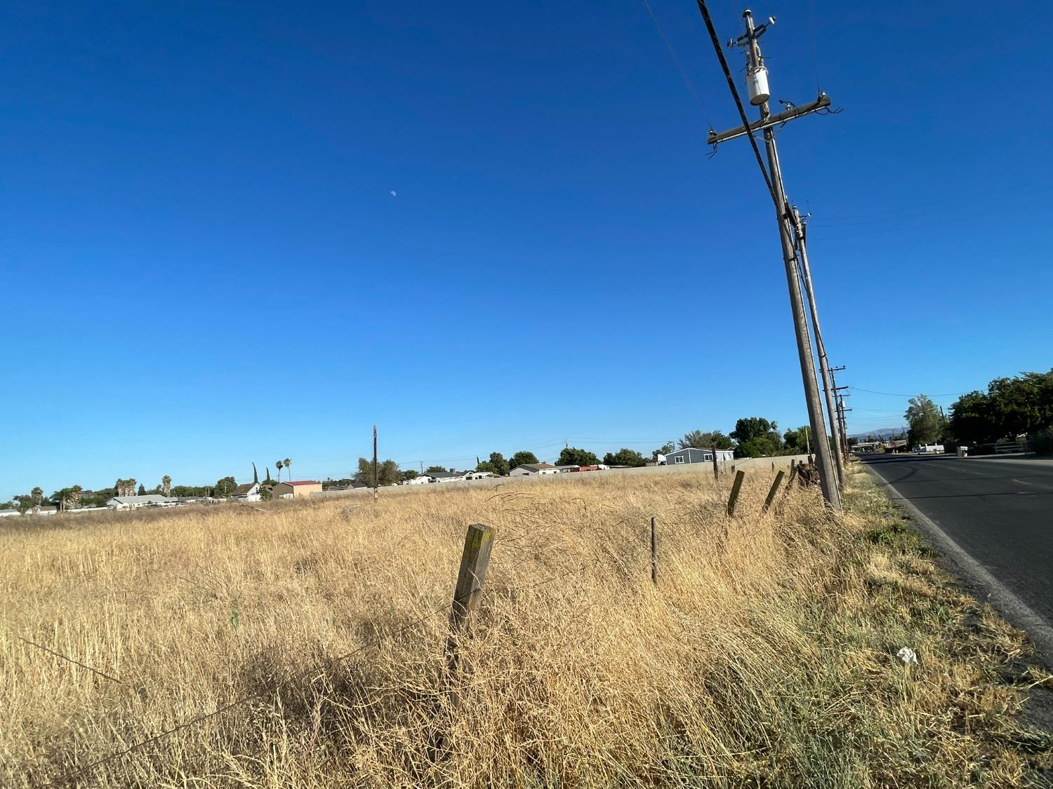 Photo 11 of 38 of 21610 S Corral Hollow Road land