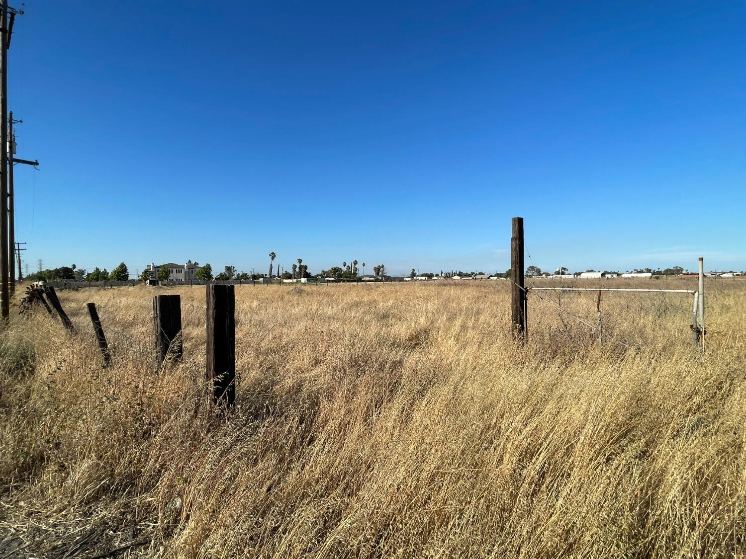 Photo 16 of 38 of 21610 S Corral Hollow Road land