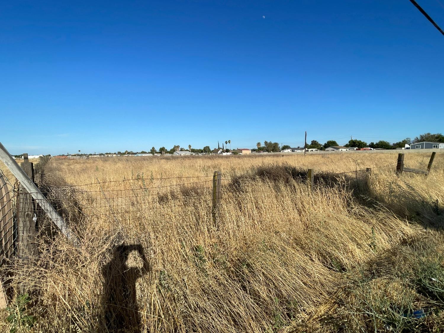 Photo 4 of 38 of 21610 S Corral Hollow Road land