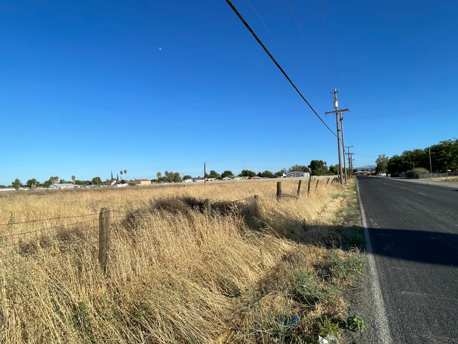 Photo 6 of 38 of 21610 S Corral Hollow Road land