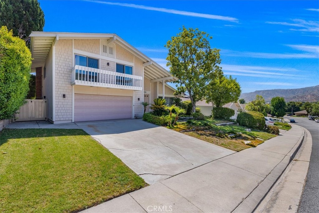 Photo 29 of 32 of 24134 Avenida Crescenta house